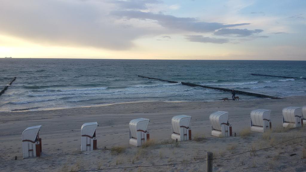 Pension Fuerst Borwin Markgrafenheide Bagian luar foto