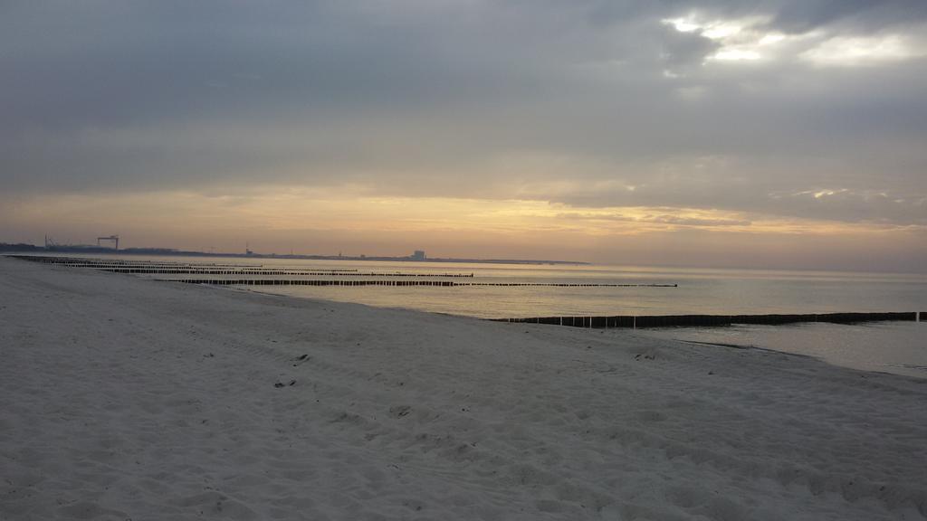 Pension Fuerst Borwin Markgrafenheide Bagian luar foto