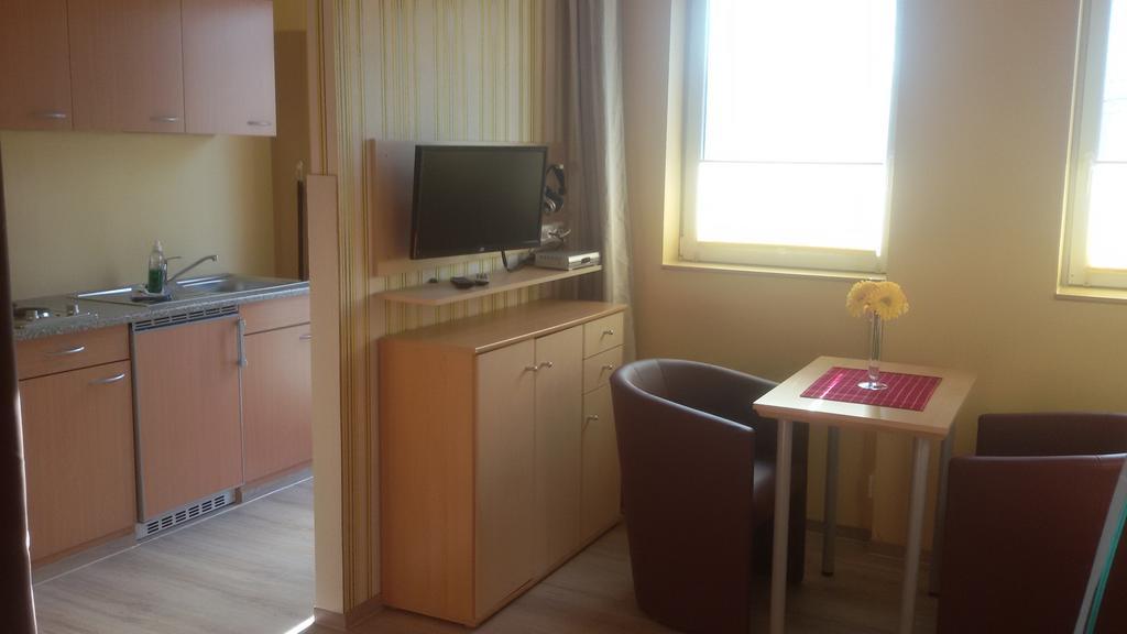 Pension Fuerst Borwin Markgrafenheide Bagian luar foto